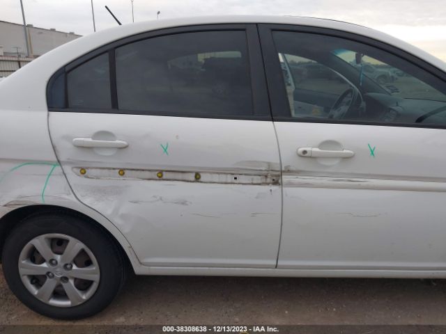 Photo 5 VIN: KMHCN4AC5BU610479 - HYUNDAI ACCENT 