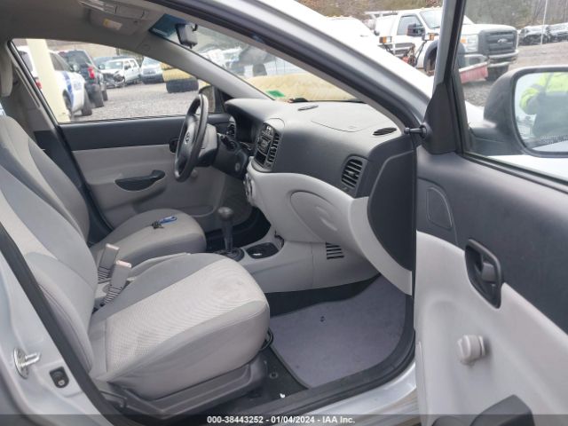 Photo 4 VIN: KMHCN4AC6BU607588 - HYUNDAI ACCENT 