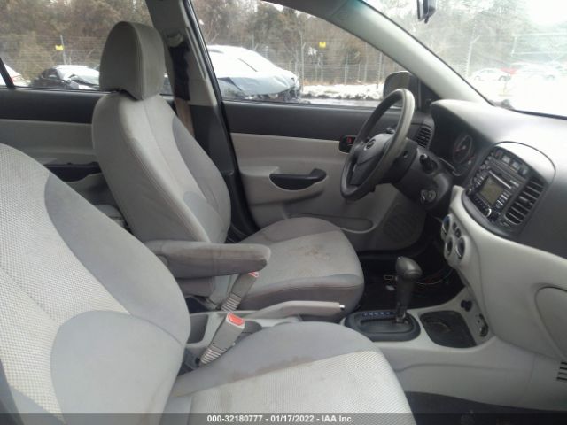 Photo 4 VIN: KMHCN4AC8AU419847 - HYUNDAI ACCENT 