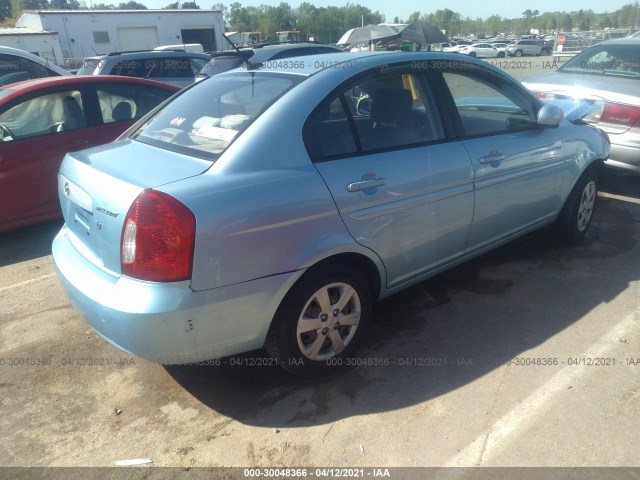 Photo 3 VIN: KMHCN4AC9AU450816 - HYUNDAI ACCENT 