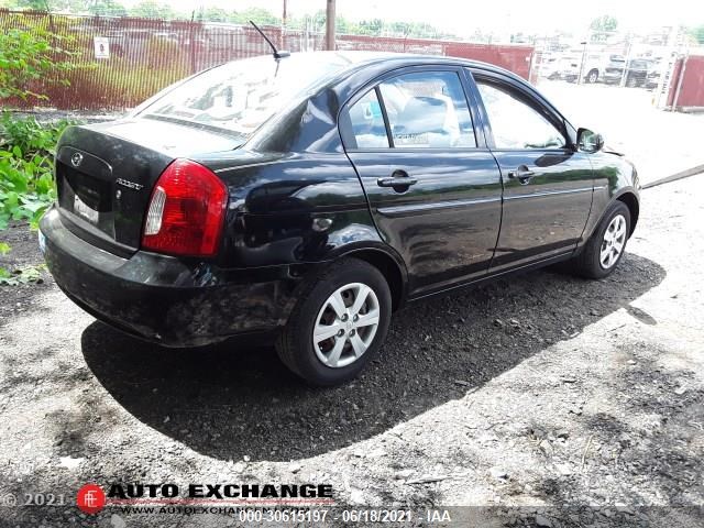 Photo 4 VIN: KMHCN4AC9AU531394 - HYUNDAI ACCENT 