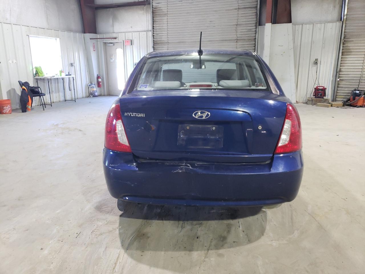 Photo 5 VIN: KMHCN4ACXAU420224 - HYUNDAI ACCENT 