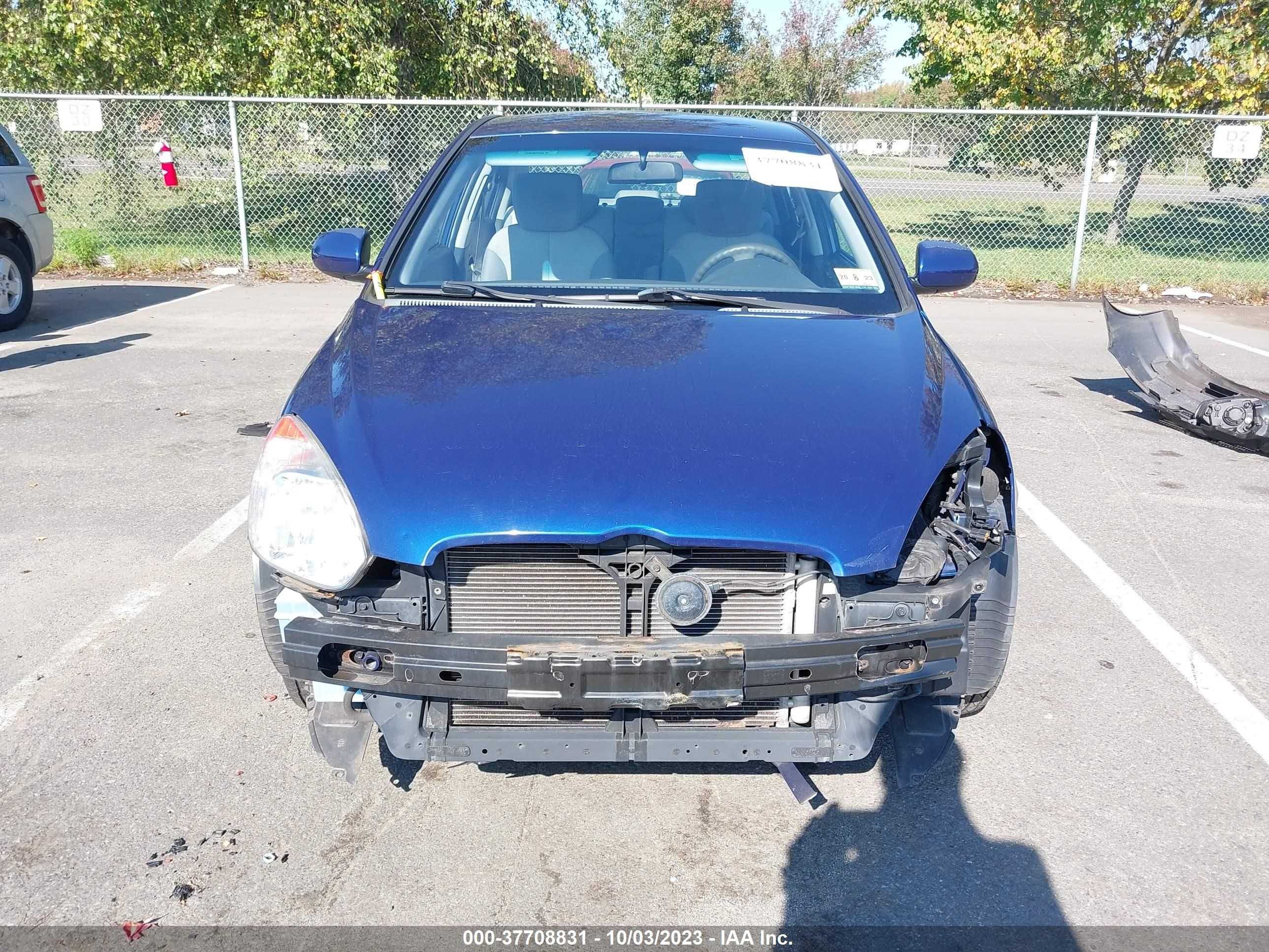 Photo 5 VIN: KMHCN4ACXAU504527 - HYUNDAI ACCENT 