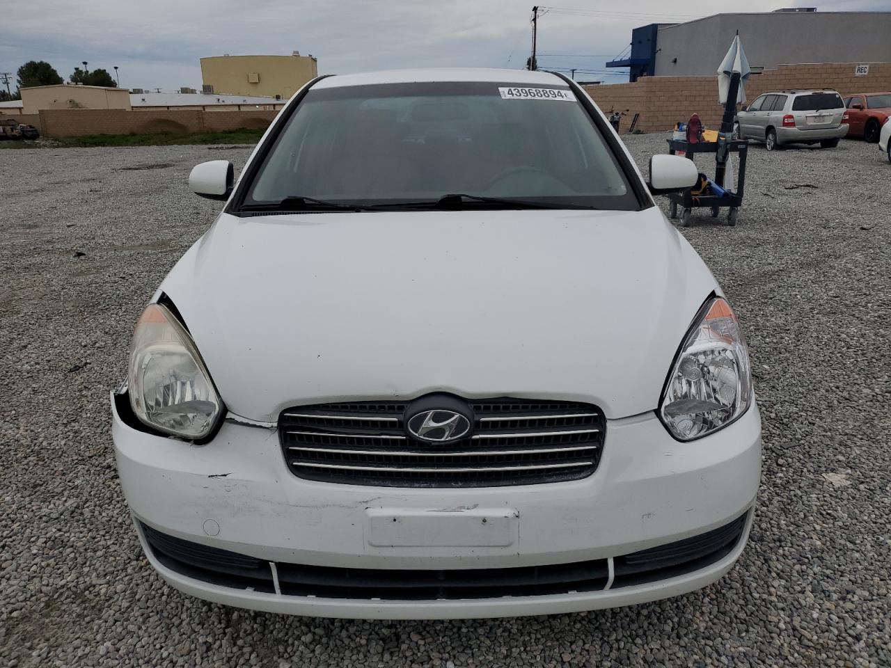 Photo 4 VIN: KMHCN4ACXBU610123 - HYUNDAI ACCENT 