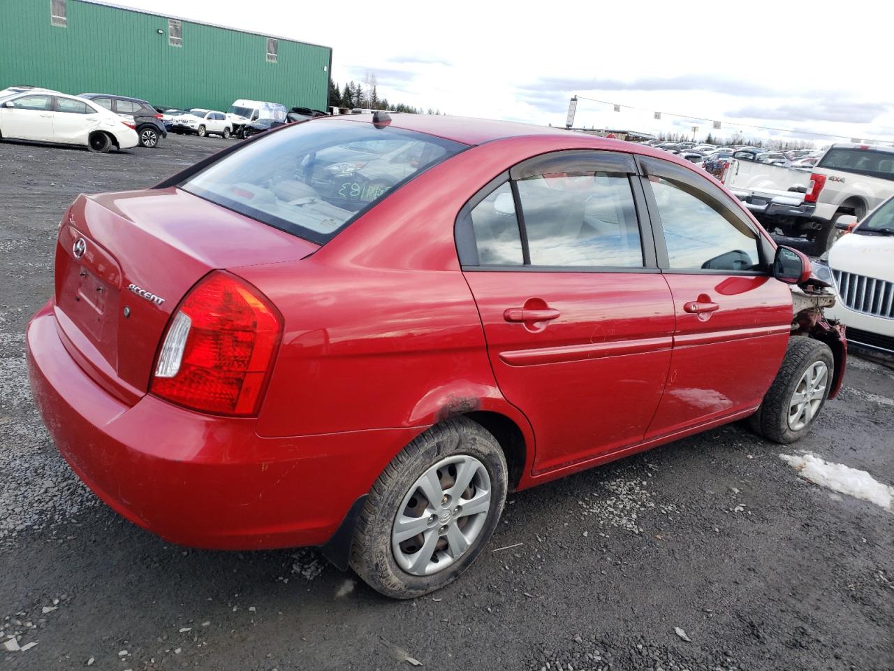 Photo 2 VIN: KMHCN4BC9BU618499 - HYUNDAI ACCENT 