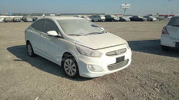 Photo 9 VIN: KMHCT41B0HU235767 - HYUNDAI ACCENT 