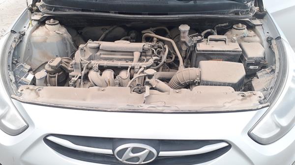 Photo 28 VIN: KMHCT41B2FU855453 - HYUNDAI ACCENT 