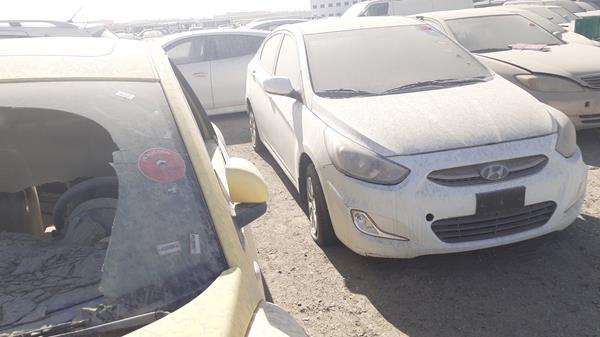 Photo 7 VIN: KMHCT41B5GU041198 - HYUNDAI ACCENT 