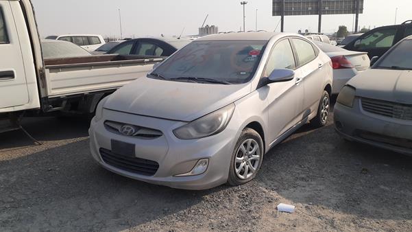 Photo 3 VIN: KMHCT41C9EU576783 - HYUNDAI ACCENT 