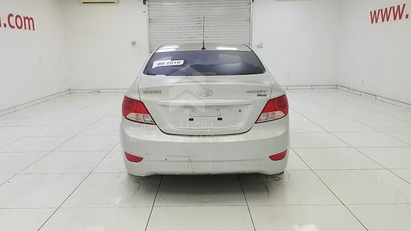 Photo 5 VIN: KMHCT41D0DU297472 - HYUNDAI ACCENT 