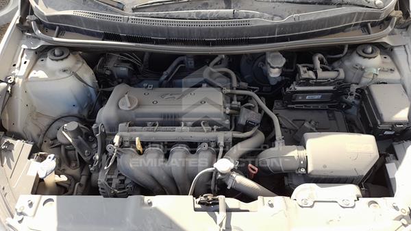 Photo 30 VIN: KMHCT41DXHU268356 - HYUNDAI ACCENT 