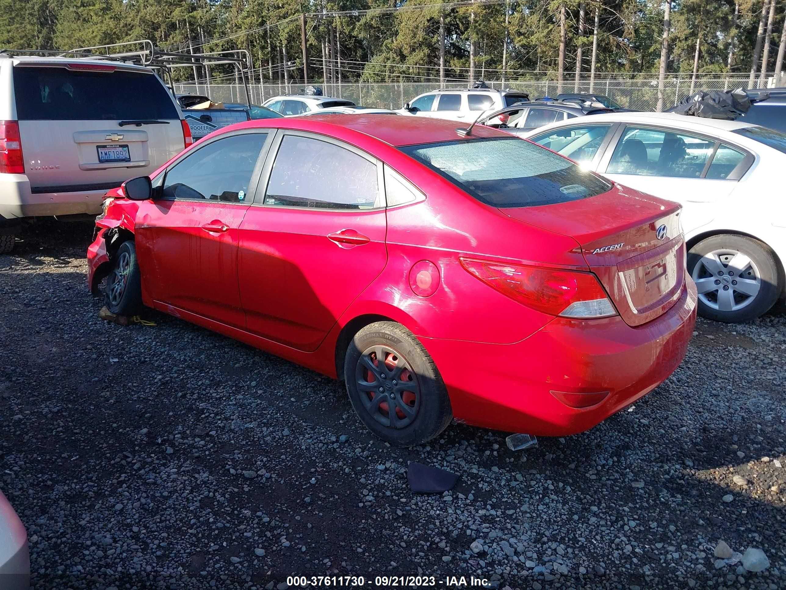 Photo 2 VIN: KMHCT4AE0CU170602 - HYUNDAI ACCENT 