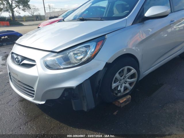 Photo 5 VIN: KMHCT4AE0CU174956 - HYUNDAI ACCENT 