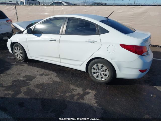 Photo 2 VIN: KMHCT4AE0FU847717 - HYUNDAI ACCENT 