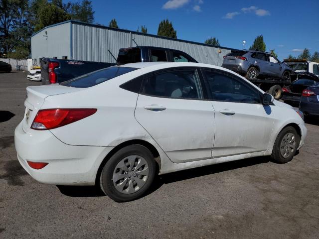 Photo 2 VIN: KMHCT4AE0GU035559 - HYUNDAI ACCENT SE 