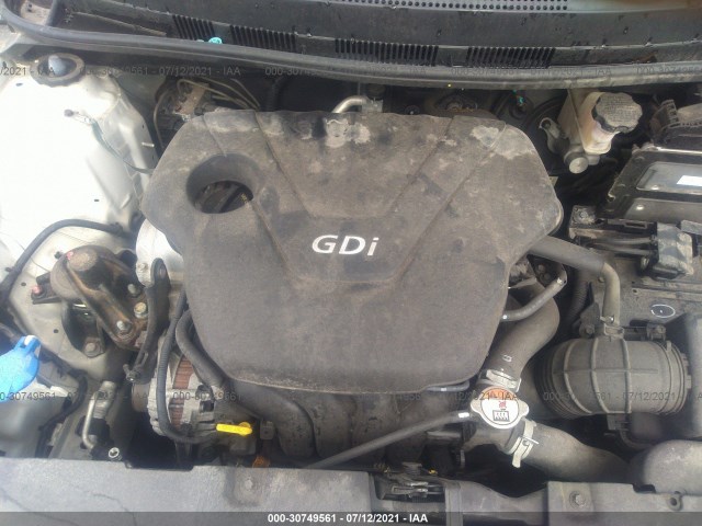 Photo 9 VIN: KMHCT4AE0GU059795 - HYUNDAI ACCENT 