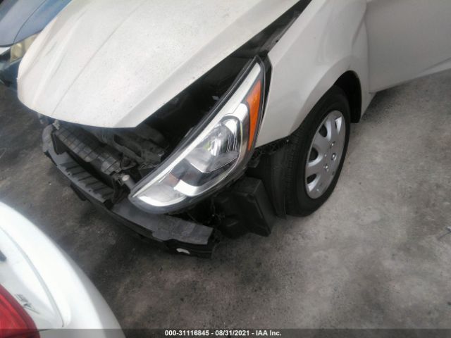 Photo 5 VIN: KMHCT4AE0GU069131 - HYUNDAI ACCENT 