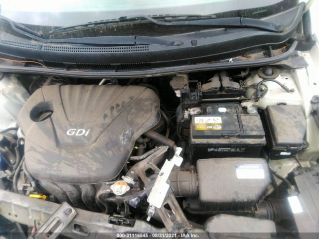 Photo 9 VIN: KMHCT4AE0GU069131 - HYUNDAI ACCENT 