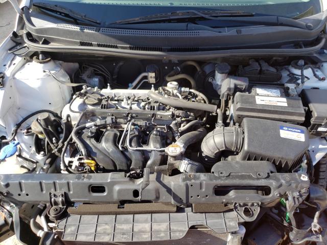 Photo 6 VIN: KMHCT4AE0GU942540 - HYUNDAI ACCENT SE 