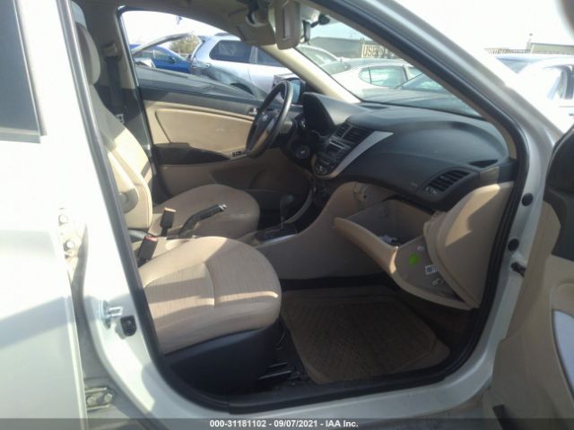 Photo 4 VIN: KMHCT4AE0GU943106 - HYUNDAI ACCENT 