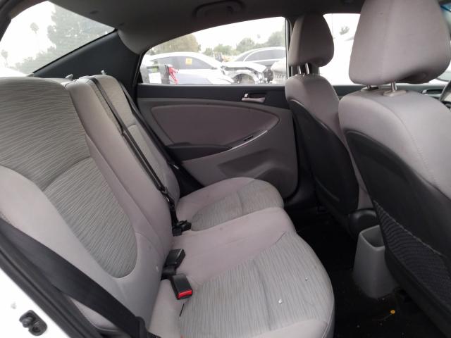 Photo 5 VIN: KMHCT4AE0GU969320 - HYUNDAI ACCENT SE 