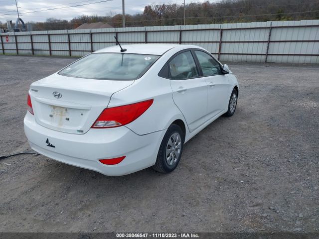 Photo 3 VIN: KMHCT4AE0HU186919 - HYUNDAI ACCENT 