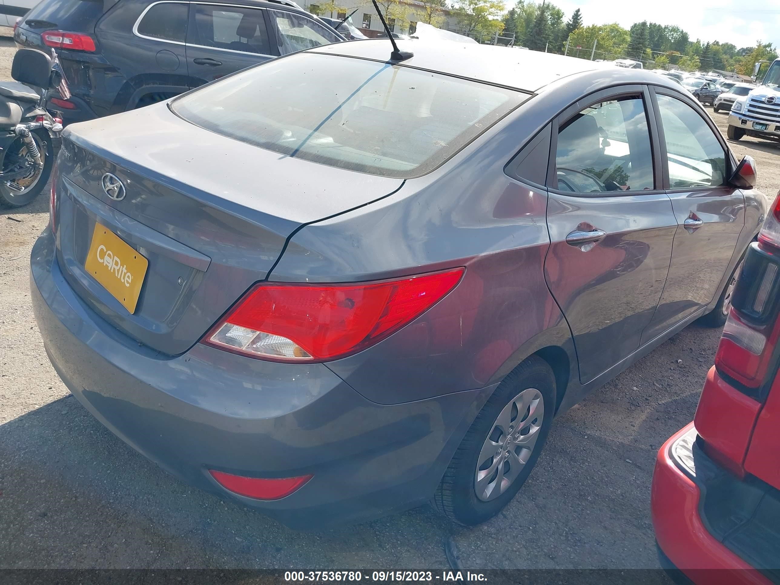 Photo 3 VIN: KMHCT4AE0HU238968 - HYUNDAI ACCENT 