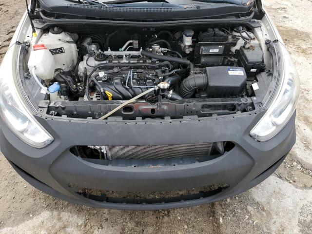 Photo 10 VIN: KMHCT4AE0HU256418 - HYUNDAI ACCENT SE 