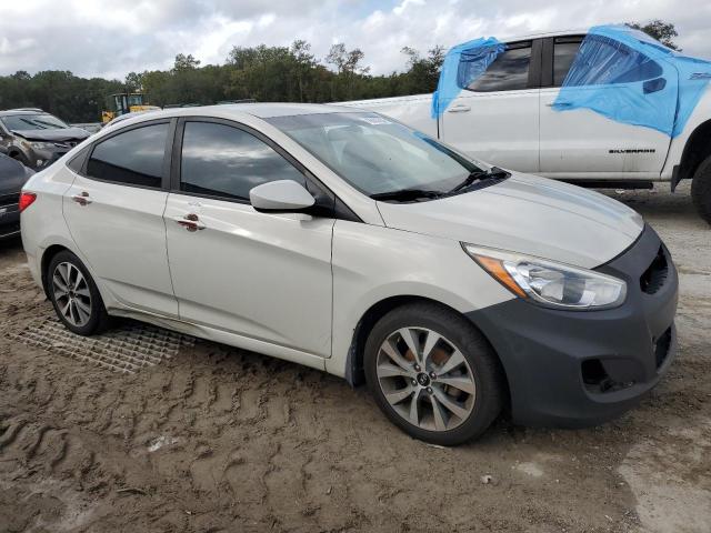 Photo 3 VIN: KMHCT4AE0HU256418 - HYUNDAI ACCENT SE 