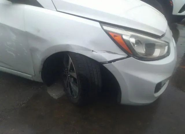 Photo 5 VIN: KMHCT4AE0HU345177 - HYUNDAI ACCENT 