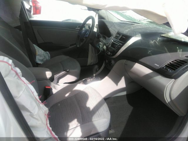 Photo 4 VIN: KMHCT4AE0HU348323 - HYUNDAI ACCENT 