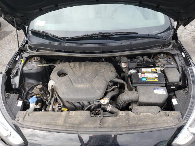 Photo 6 VIN: KMHCT4AE0HU355420 - HYUNDAI ACCENT SE 