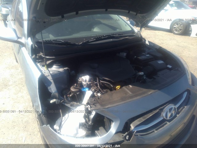 Photo 9 VIN: KMHCT4AE0HU376719 - HYUNDAI ACCENT 