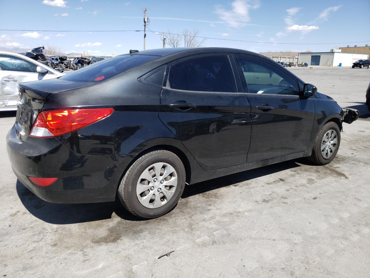 Photo 2 VIN: KMHCT4AE1CU137723 - HYUNDAI ACCENT 