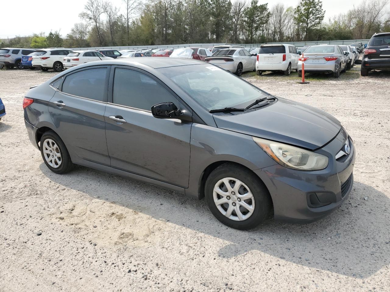 Photo 3 VIN: KMHCT4AE1CU139861 - HYUNDAI ACCENT 