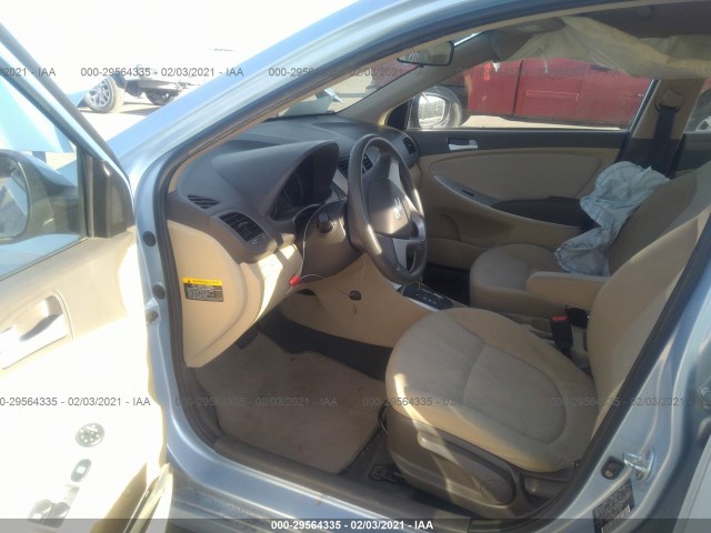 Photo 4 VIN: KMHCT4AE1CU258431 - HYUNDAI ACCENT 