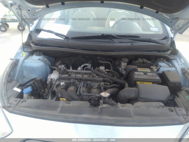 Photo 9 VIN: KMHCT4AE1CU258431 - HYUNDAI ACCENT 