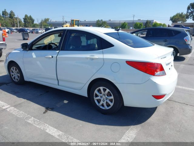 Photo 2 VIN: KMHCT4AE1DU369109 - HYUNDAI ACCENT 