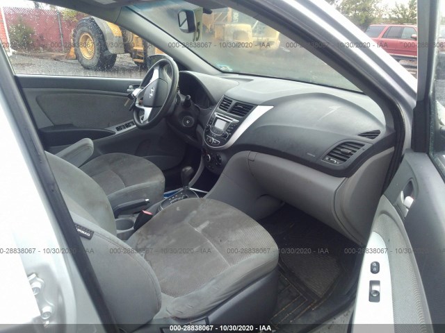 Photo 4 VIN: KMHCT4AE1DU431849 - HYUNDAI ACCENT 