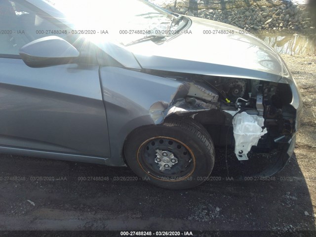 Photo 5 VIN: KMHCT4AE1FU896926 - HYUNDAI ACCENT 