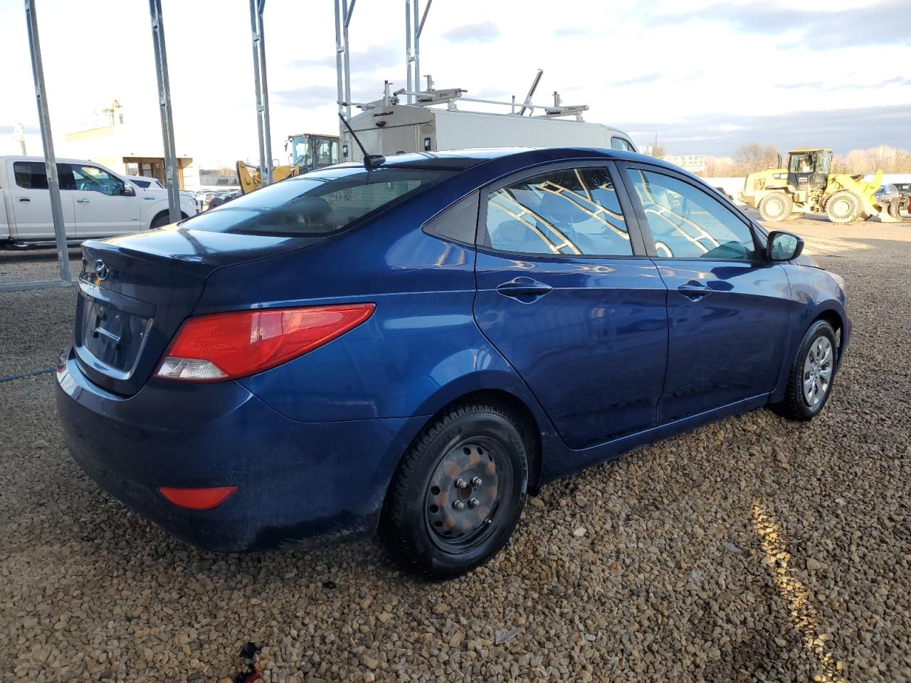 Photo 2 VIN: KMHCT4AE1GU032248 - HYUNDAI ACCENT 