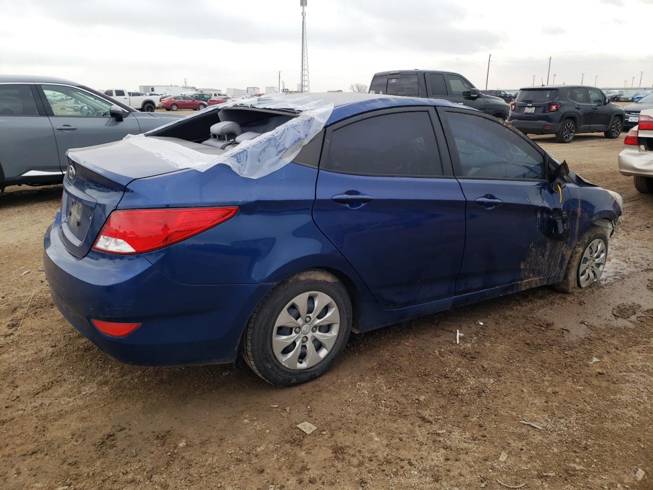 Photo 2 VIN: KMHCT4AE1GU044805 - HYUNDAI ACCENT 