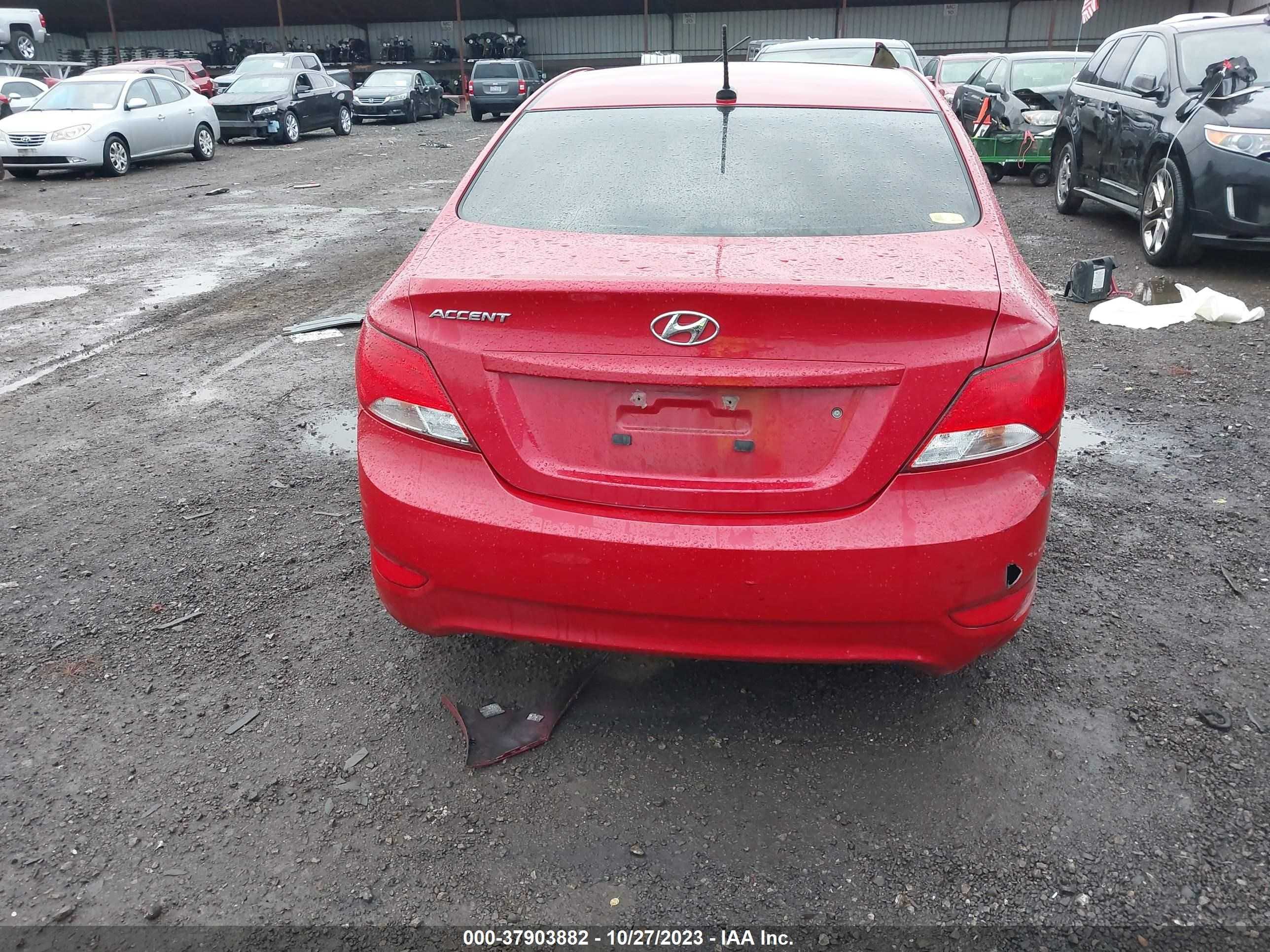 Photo 15 VIN: KMHCT4AE1GU064407 - HYUNDAI ACCENT 