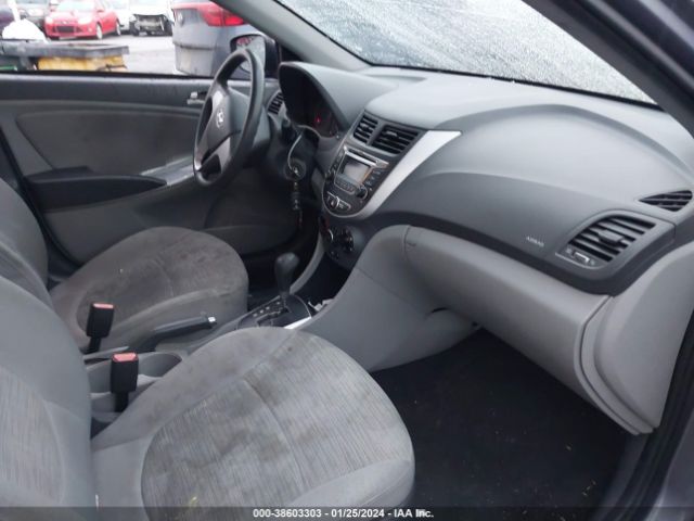 Photo 4 VIN: KMHCT4AE1GU124332 - HYUNDAI ACCENT 