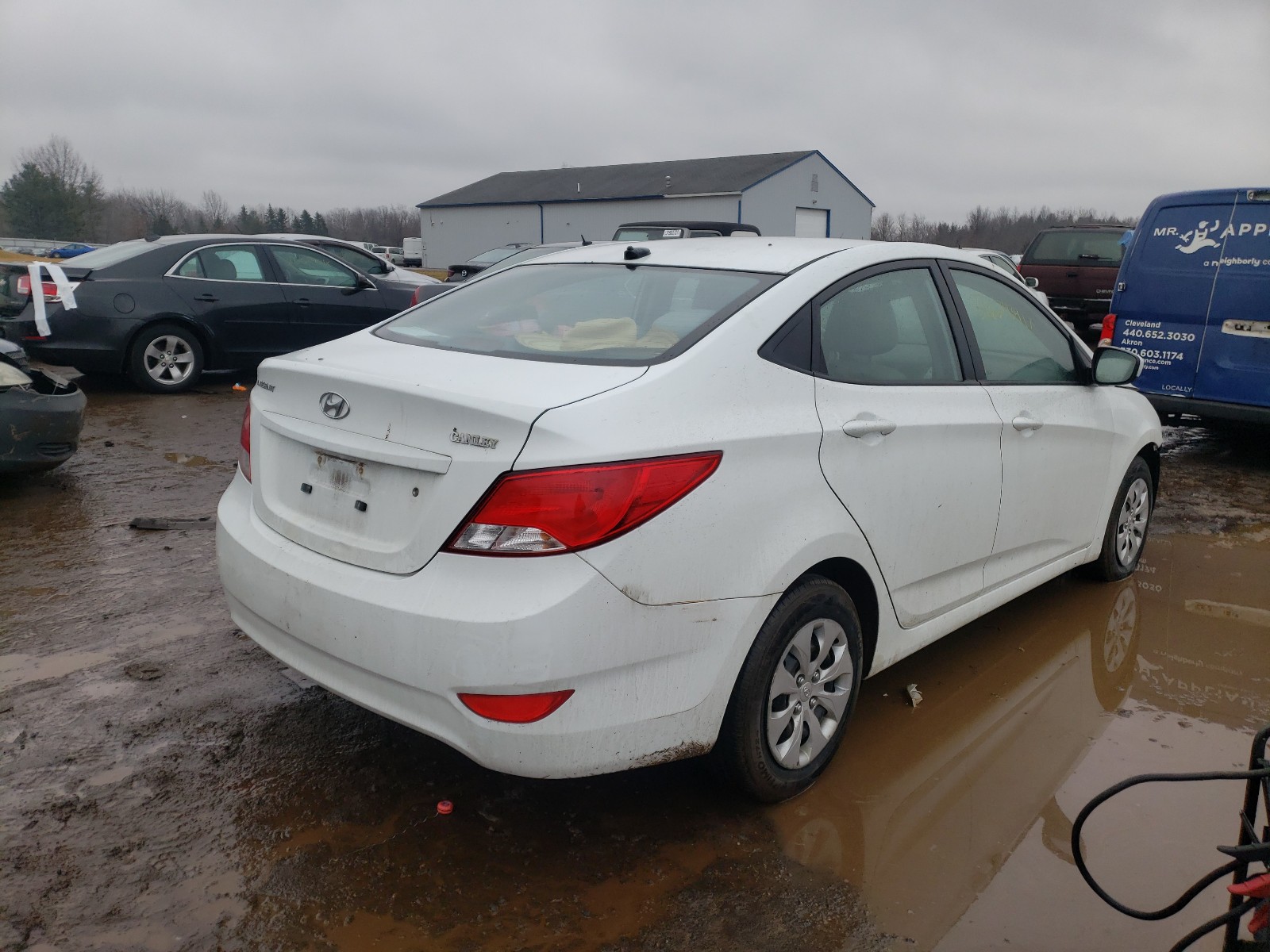 Photo 3 VIN: KMHCT4AE1GU154060 - HYUNDAI ACCENT SE 