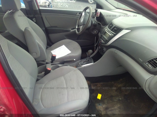 Photo 4 VIN: KMHCT4AE1HU185701 - HYUNDAI ACCENT 