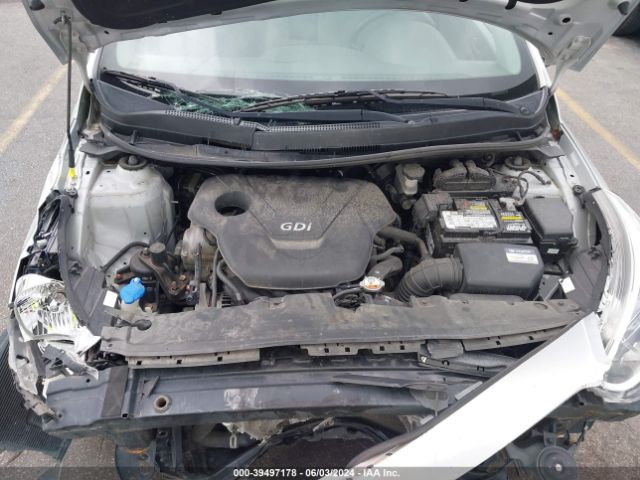 Photo 9 VIN: KMHCT4AE1HU221516 - HYUNDAI ACCENT 