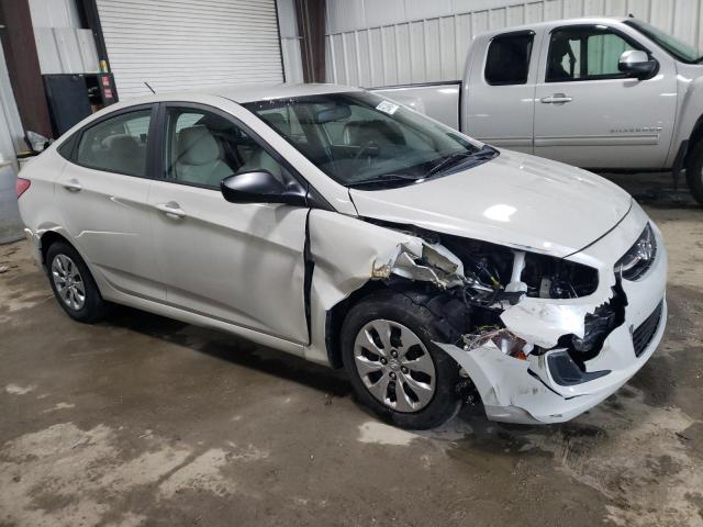 Photo 3 VIN: KMHCT4AE1HU252815 - HYUNDAI ACCENT SE 