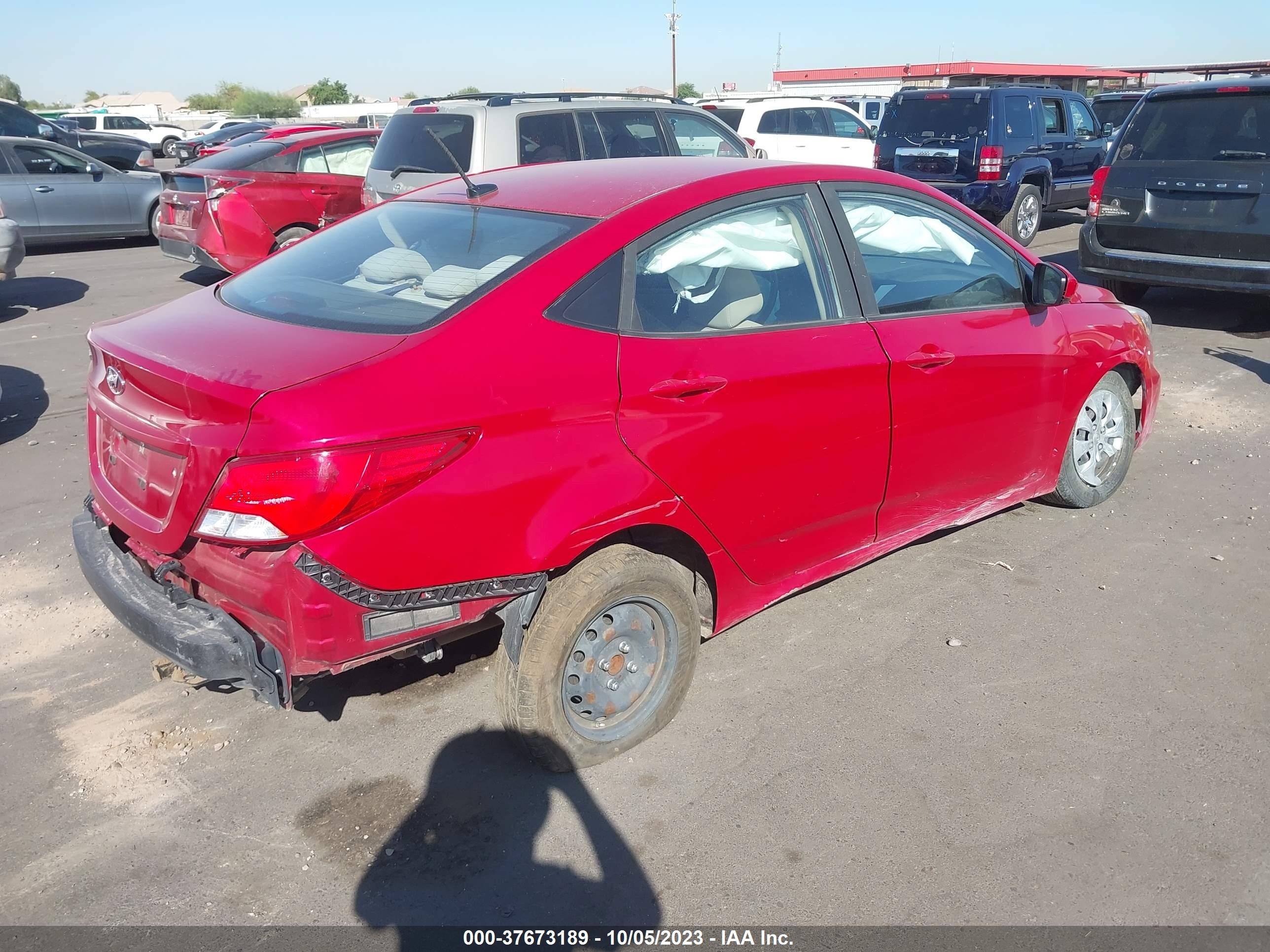 Photo 3 VIN: KMHCT4AE1HU272711 - HYUNDAI ACCENT 