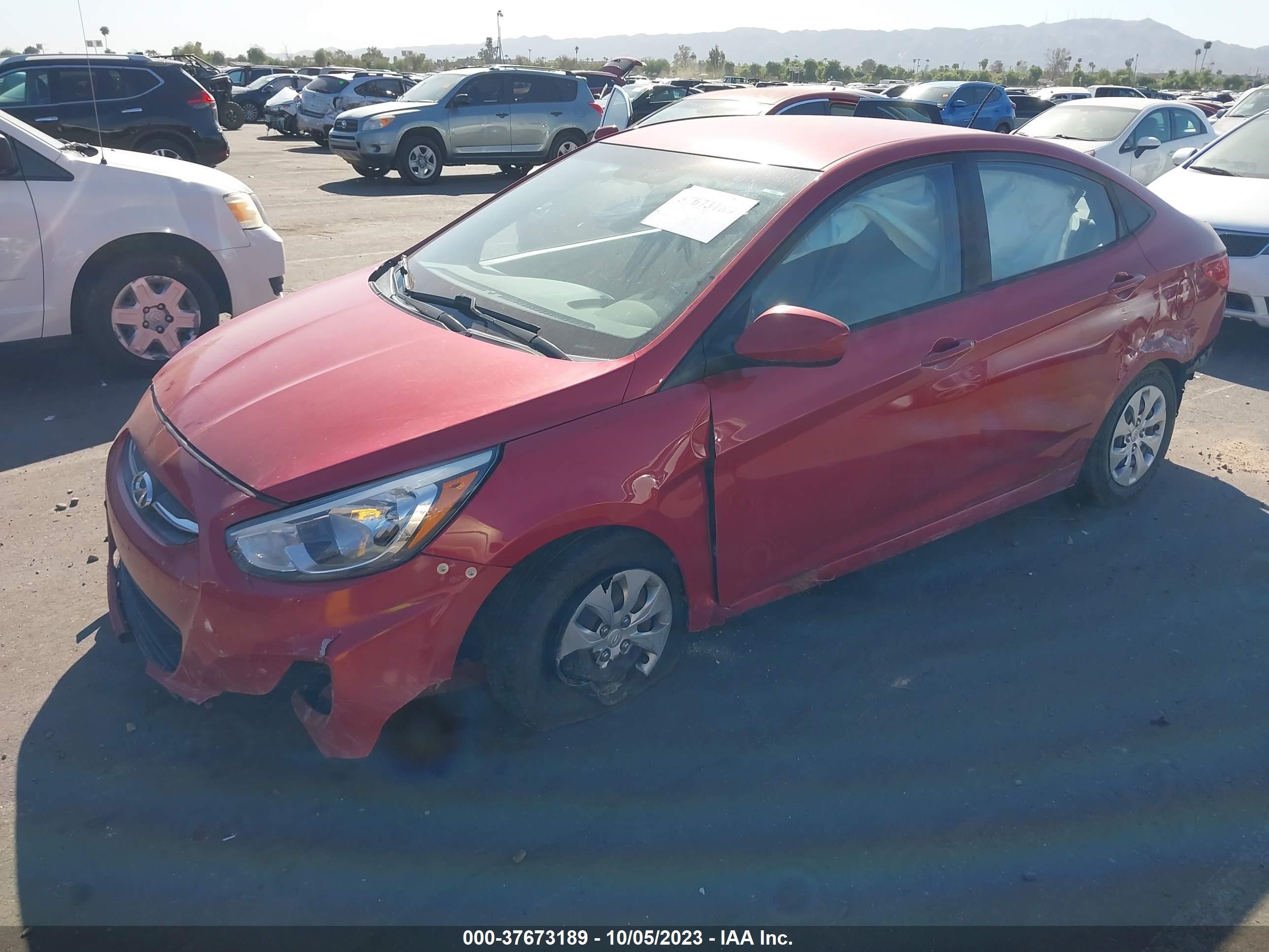 Photo 5 VIN: KMHCT4AE1HU272711 - HYUNDAI ACCENT 